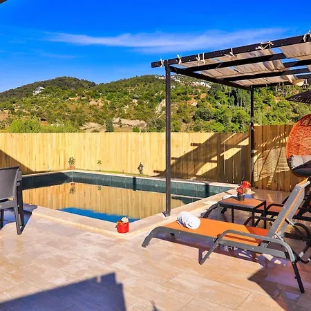Outstanding With Private Pool And Jacuzzi In Kas, Antalya Bezirgan